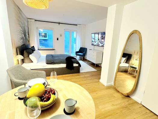 Terrassenwohnung zur Miete 1.100 € 1 Zimmer 35 m² Geschoss EG/2 frei ab sofort Ringstraße 46 Exerzierplatz Kiel 24103