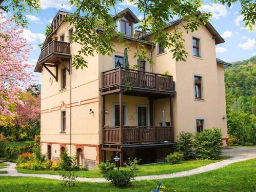 Sonstiges zum Kauf 800.000 € 6 Zimmer 200 m² Sachsen - Radebeul 01445