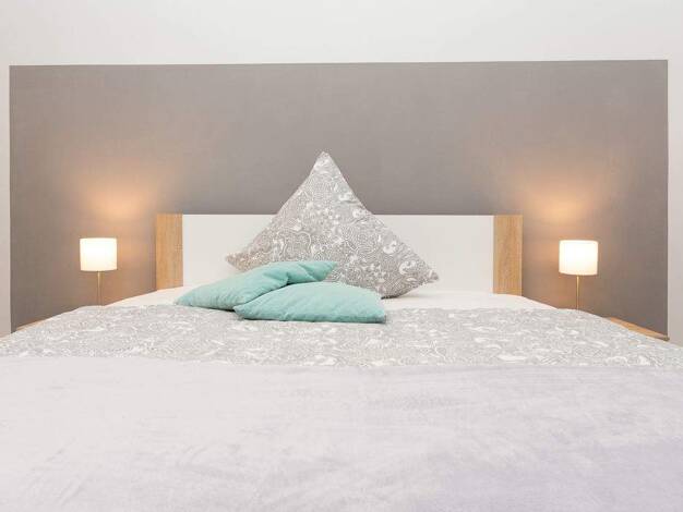 Wohnung zur Miete Wohnen auf Zeit 1.300 € 2 Zimmer 62 m² frei ab sofort Neudorf-Süd Duisburg 47057