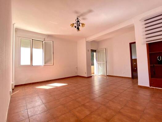 Wohnung zum Kauf 223.000 € 4 Zimmer 127 m² 1. Geschoss GONZALEZ CAMOYANO San Fernando 11100