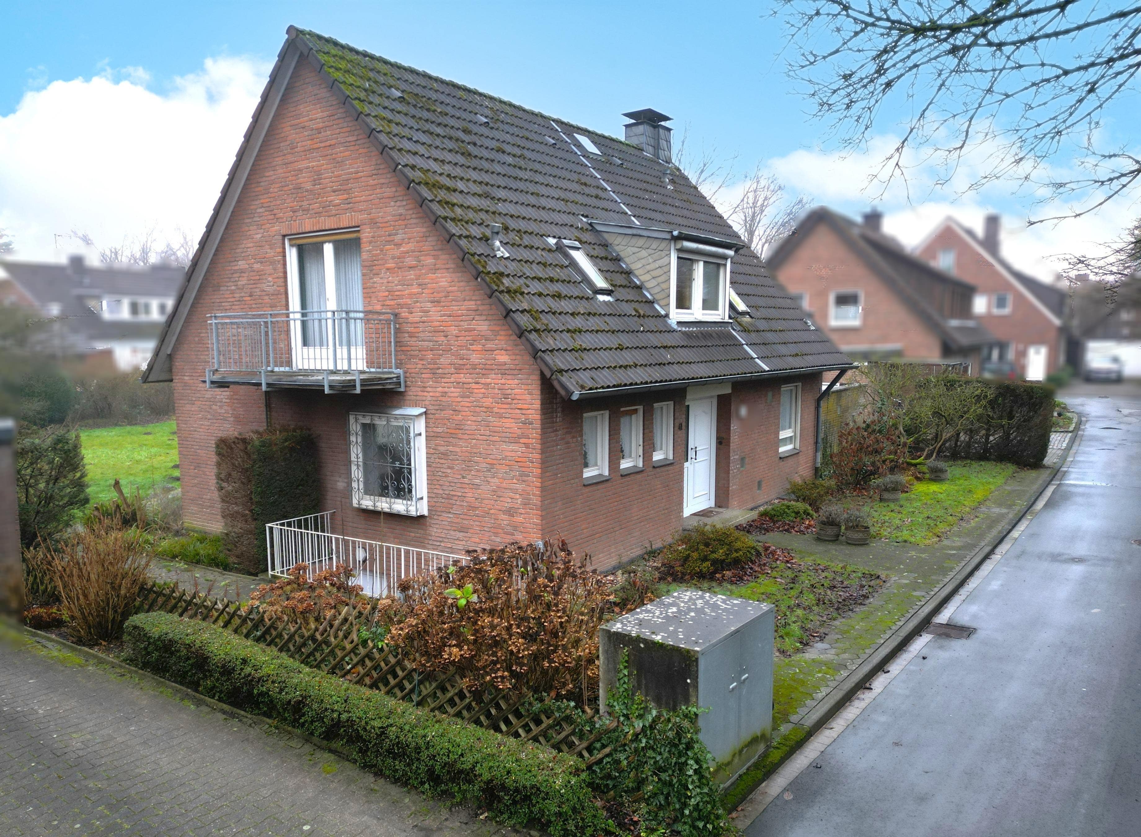 Einfamilienhaus zum Kauf 5 Zimmer 122,6 m²<br/>Wohnfläche 833 m²<br/>Grundstück ab sofort<br/>Verfügbarkeit Rumphorst Münster 48147