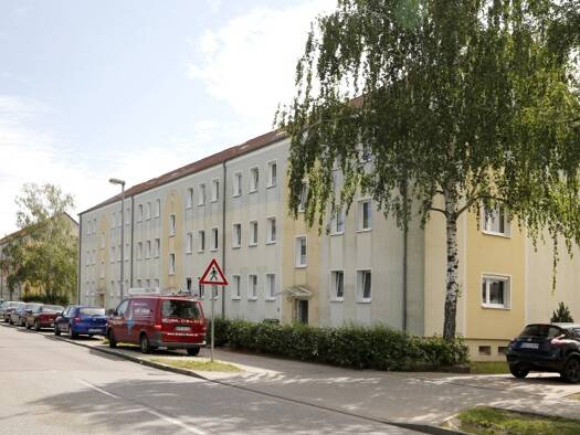Wohnung zur Miete 410 € 3 Zimmer 58,5 m² 2. Geschoss Heuweg 84 Weißenfels 06667