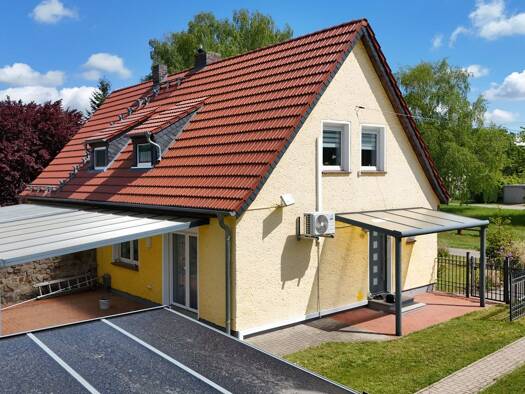 Doppelhaushälfte zum Kauf 189.000 € 3 Zimmer 74 m² 1.047 m² Grundstück Zernikow 19339