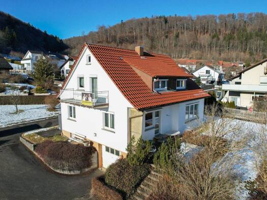 Mehrfamilienhaus zum Kauf 379.000 € 5 Zimmer 135 m² 1.275 m² Grundstück Kaiseringen Straßberg 72479