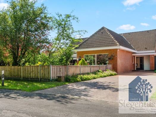Einfamilienhaus zum Kauf 395.000 € 7 Zimmer 235 m² 1.021 m² Grundstück Brandlecht Nordhorn 48531