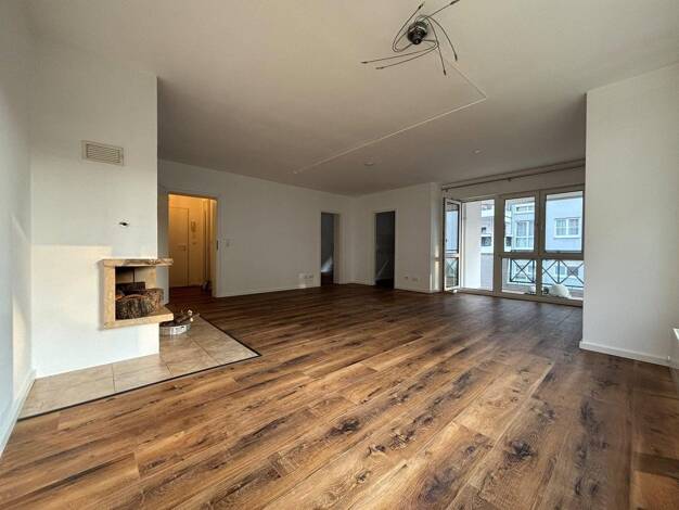 Wohnung zur Miete 980 € 2 Zimmer 70 m² 2. Geschoss Berliner Straße Schwalbach 65824