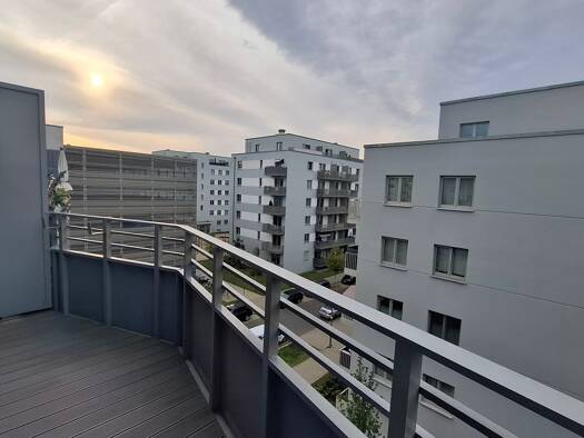 Wohnung zur Miete 707 € 1 Zimmer 41,4 m² 4. Geschoss Brigitte-Reimann-Straße 27 Hellersdorf Berlin 12629