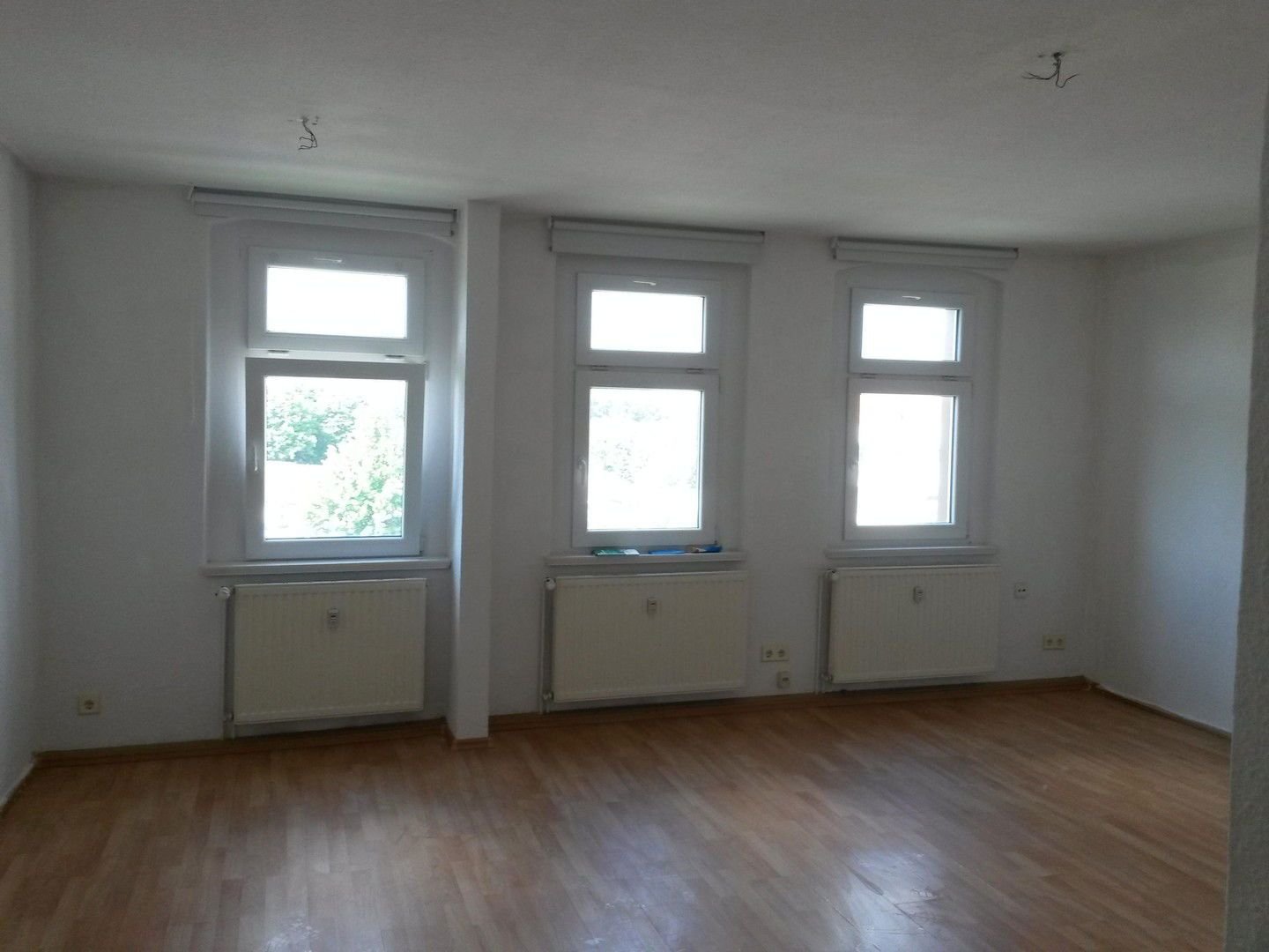 Wohnung zur Miete 415 € 4 Zimmer 100 m²<br/>Wohnfläche 2.<br/>Geschoss Zeitzer-Str. 27 Kretzschau Kretzschau 06712