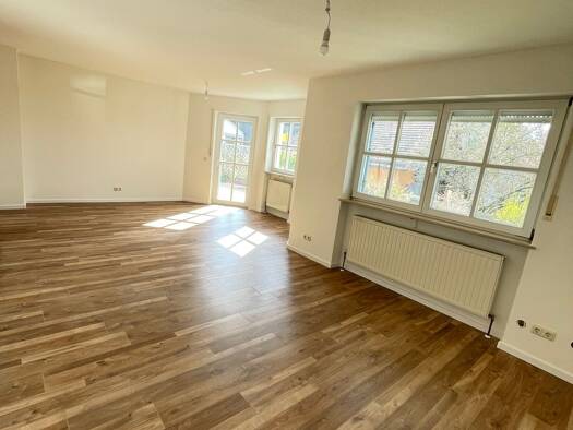 Terrassenwohnung zur Miete 700 € 2 Zimmer 75 m² frei ab sofort Priesendorf 96170