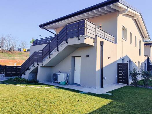 Wohnung zum Kauf - Erstbezug 520.000 € 4 Zimmer 150 m² EG frei ab sofort Via Monte Baldo Desenzano del Garda