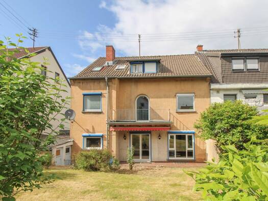 Doppelhaushälfte zum Kauf 112.000 € 10 Zimmer 238 m² 359 m² Grundstück frei ab sofort Quierschied Quierschied 66287