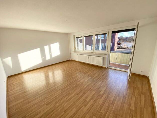 Wohnung zur Miete 710 € 4 Zimmer 82 m² 1. Geschoss Neuses Coburg 96450