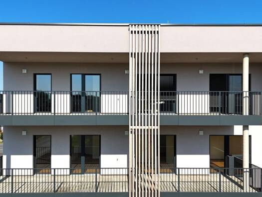 Wohnung zum Kauf - Erstbezug provisionsfrei 431.300 € 3 Zimmer 85 m² 1. Geschoss frei ab sofort Hauptstrasse 3 Seiersberg-Pirka 8054