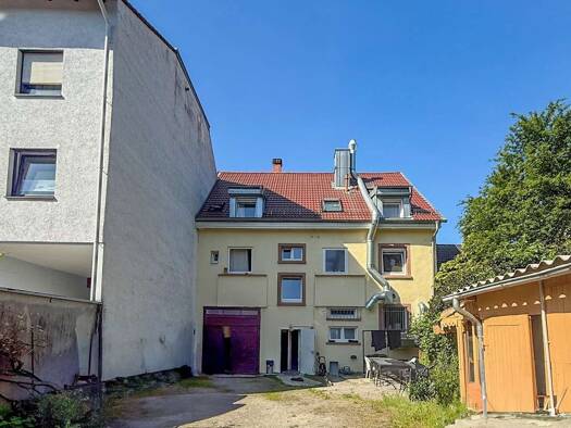 Mehrfamilienhaus zum Kauf 750.000 € 9 Zimmer 183,6 m² 356 m² Grundstück Ettlingen 76275