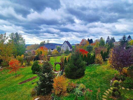 Doppelhaushälfte zum Kauf 328.500 € 7 Zimmer 183 m² 700 m² Grundstück Ceesewitz Zettlitz 09306