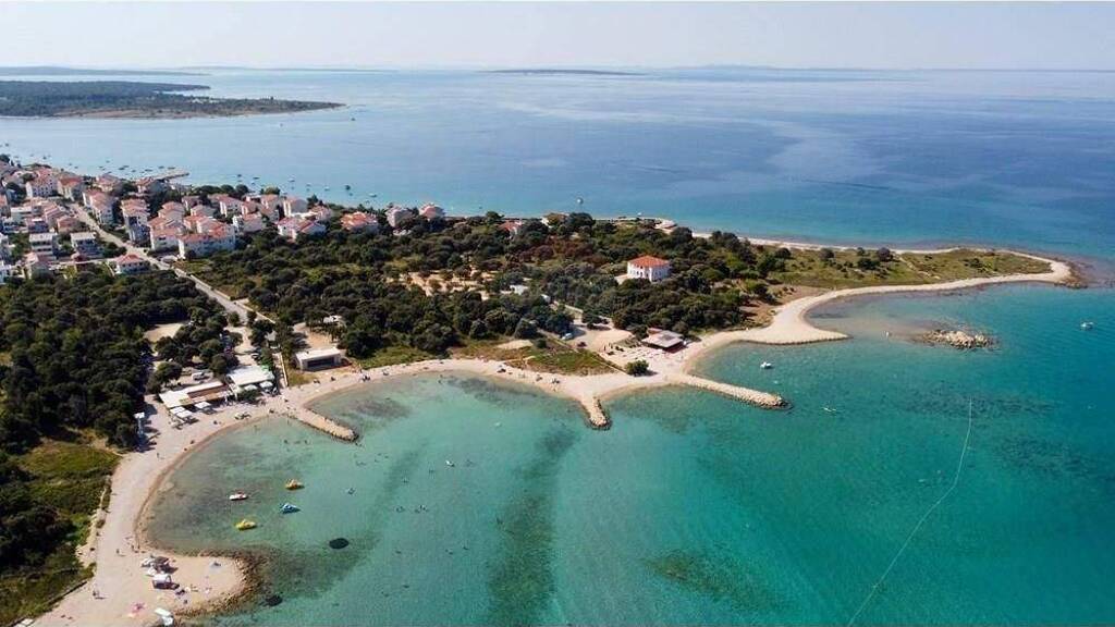 Land-/Forstwirtschaft zum Kauf 708.800 € Novalja