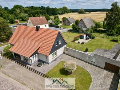 Einfamilienhaus zum Kauf 175.000 € 6 Zimmer 164,4 m² 1.164 m² Grundstück Teusin Utzedel 17111