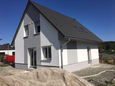 Einfamilienhaus zur Miete 1.160 € 5 Zimmer 115 m² 613 m² Grundstück Wüstenbrand Hohenstein-Ernstthal 09337