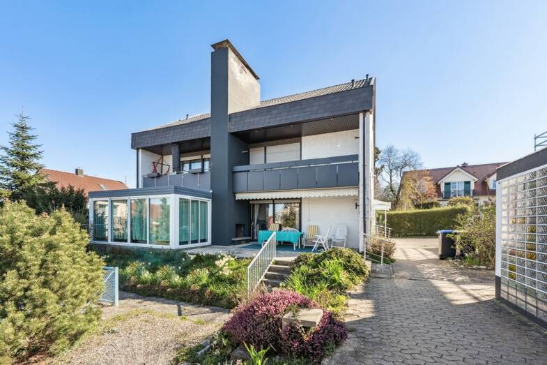 Mehrfamilienhaus zum Kauf 749.000 € 9 Zimmer 180 m² 977 m² Grundstück Gochsheim Gochsheim 97469