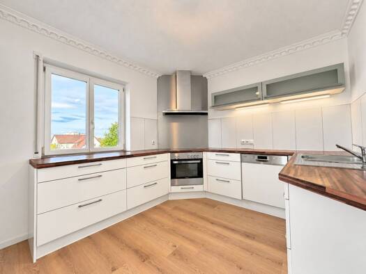 Wohnung zur Miete 1.150 € 4 Zimmer 115 m² Geschoss 2/3 frei ab 01.11.2026 Rehbühl Weiden in der Oberpfalz 92637