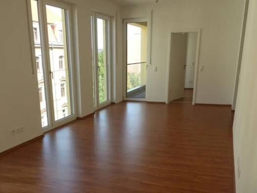 Wohnung zur Miete 890 € 2 Zimmer 64 m² Geschoss 1/3 frei ab sofort Am Wehrhahn 59 Stadtmitte Düsseldorf 40211