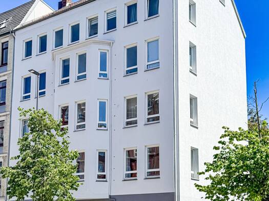Wohnung zum Kauf 155.000 € 2,5 Zimmer Dachgeschoss, 5. Geschoss Kiel 24105