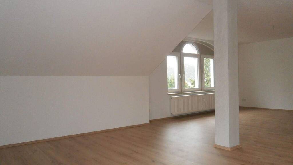 Wohnung zur Miete 460 € 3 Zimmer 88 m² frei ab 01.03.2026 Leisnig 04703