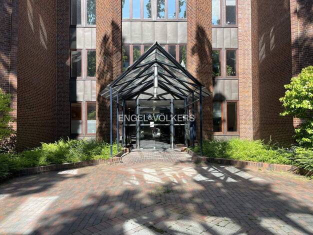 Bürofläche zur Miete 16 € 886 m² Bürofläche teilbar ab 886 m² Winterhude Hamburg 22301