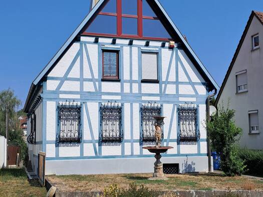 Einfamilienhaus zum Kauf 349.000 € 9 Zimmer 198,7 m² 353 m² Grundstück Geislingen Geislingen 72351