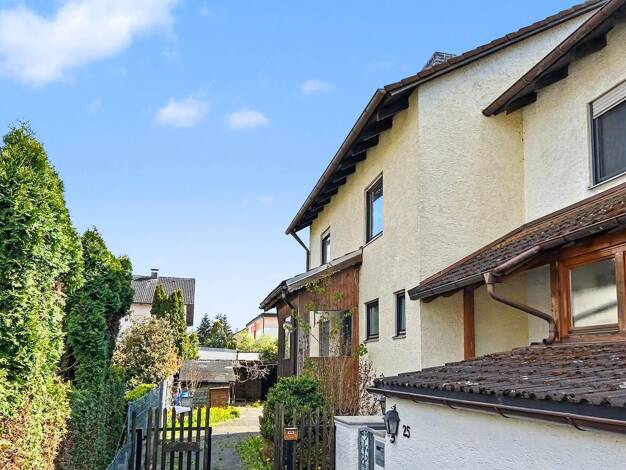 Doppelhaushälfte zum Kauf 419.000 € 6 Zimmer 134,8 m² 641 m² Grundstück Industriegebiet Landshut 84030