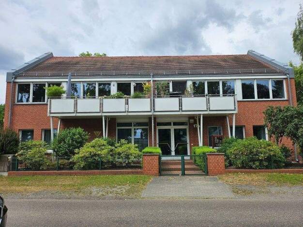 Gewerbeobjekt zum Kauf als Kapitalanlage geeignet 1.700.000 € 569 m² 1.445 m² Grundstück Zeuthen 15738