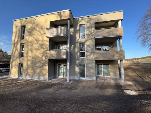 Wohnung zur Miete - Erstbezug nur mit Wohnberechtigungsschein 324 € 2 Zimmer 60 m² 2. Geschoss frei ab sofort Oberweißbach Oberweißbach/Thüringer Wald 98744