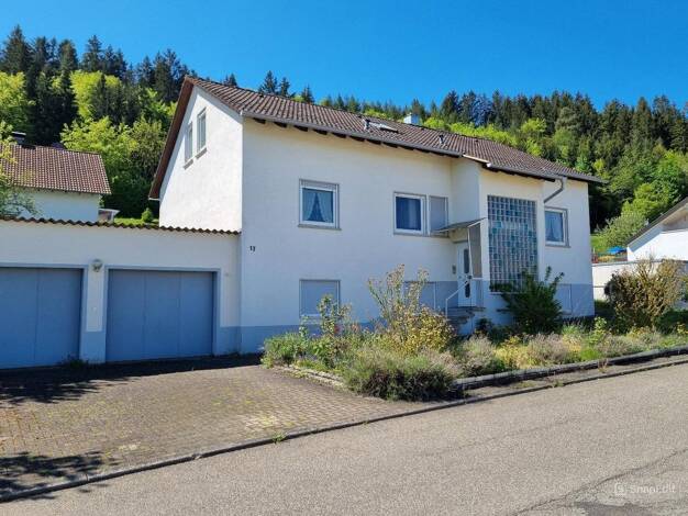 Einfamilienhaus zum Kauf provisionsfrei 349.000 € 7 Zimmer 177 m² 604 m² Grundstück Nendingen Tuttlingen 78532