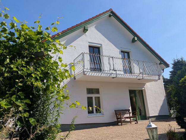 Einfamilienhaus zum Kauf provisionsfrei 565.500 € 8 Zimmer 207 m² 1.091 m² Grundstück Glösa-Draisdorf Glösa - Draisdorf 09114