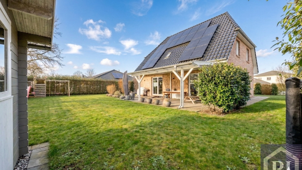 Einfamilienhaus zum Kauf 645.000 € 5 Zimmer 141 m² 681 m² Grundstück Langeln (bei Hamburg) 25485