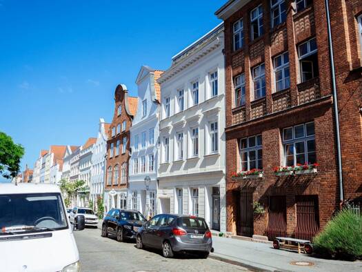 Mehrfamilienhaus zum Kauf als Kapitalanlage geeignet 449.000 € 10 Zimmer 234,7 m² 98 m² Grundstück Innenstadt Lübeck 23552