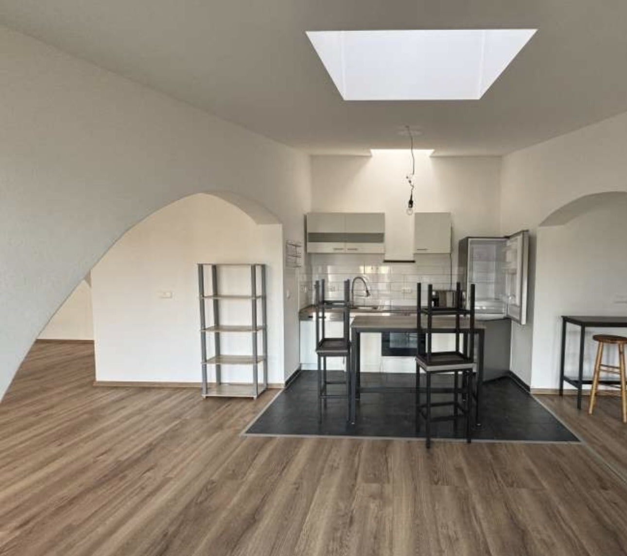 Wohnung zur Miete Wohnen auf Zeit 744 € 2 Zimmer 87,5 m²<br/>Wohnfläche 01.01.2025<br/>Verfügbarkeit Nachtweide . Gröperstraße / Nachtweide Magdeburg 39124