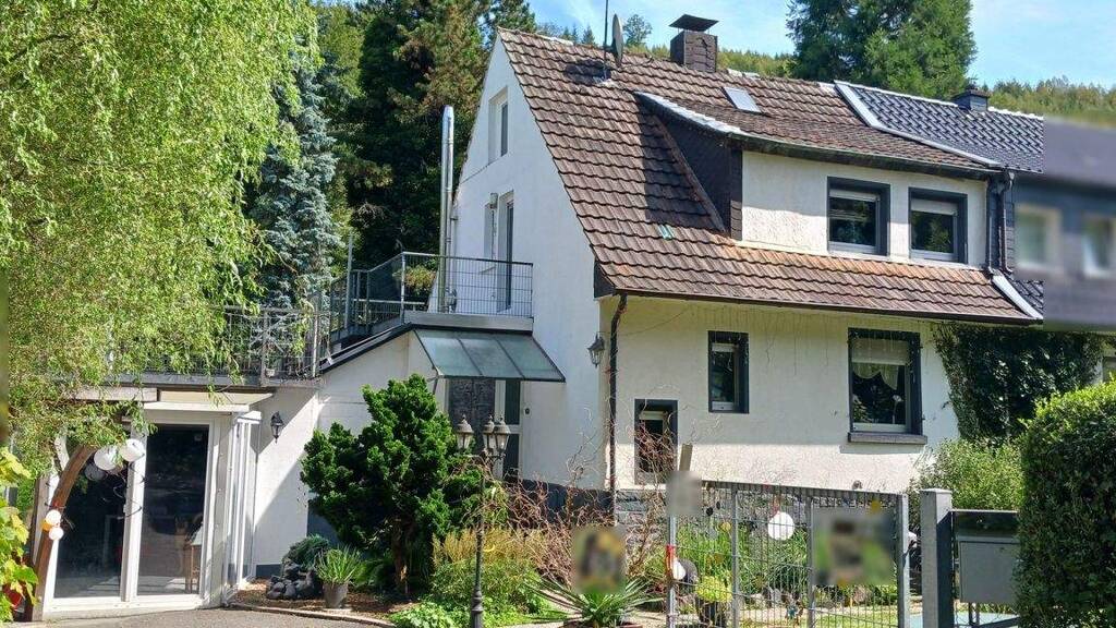 Doppelhaushälfte zum Kauf 193.500 € 3,5 Zimmer 100 m² 350 m² Grundstück Dahl Hagen 58091