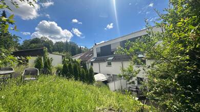 Haus zur Miete 2.770 € 5,5 Zimmer 161 m² 155 m² Grundstück Böblingen Böblingen 71032
