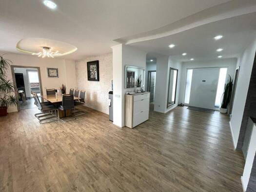 Bungalow zum Kauf 724.000 € 6 Zimmer 268 m² 969 m² Grundstück Laurentiusstr. 102 Buchholz Mönchengladbach 41189