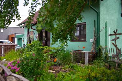 Mehrfamilienhaus zum Kauf provisionsfrei 649.950 € 8 Zimmer 244 m² 546 m² Grundstück Fußgönheim 67136