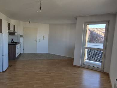 Wohnung zur Miete 500 € 2 Zimmer 39,8 m² Dachgeschoss, 5. Geschoss frei ab sofort Am Forum 20 Homburg Homburg 66424