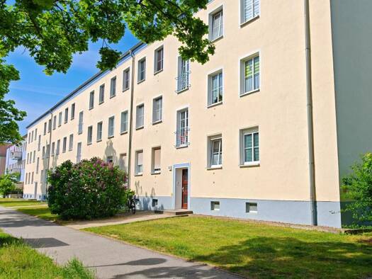 Wohnung zur Miete 341 € 3 Zimmer 67 m² 3. Geschoss frei ab sofort Gebrüder-Grimm-Straße 3a Hoyerswerda 02977