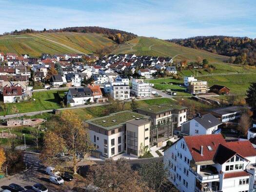 Wohnung zur Miete - Erstbezug 1.410 € 3 Zimmer 86 m² Geschoss 2/3 frei ab 01.11.2026 Mühlbergstraße 17 Schnait Weinstadt 71384