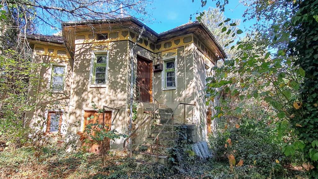 Reihenmittelhaus zum Kauf 35.500 € 6 Zimmer 175 m² Pleven