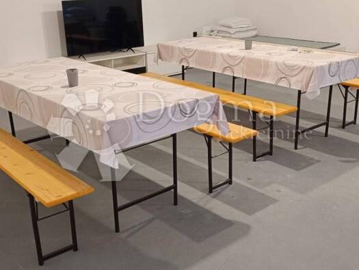 Haus zur Miete 3.600 € 6 Zimmer 270 m² Hreljin, Bakar Bakar