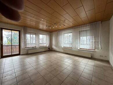 Doppelhaushälfte zum Kauf 8 Zimmer 238 m² 273 m² Grundstück Brackenheim Brackenheim 74336