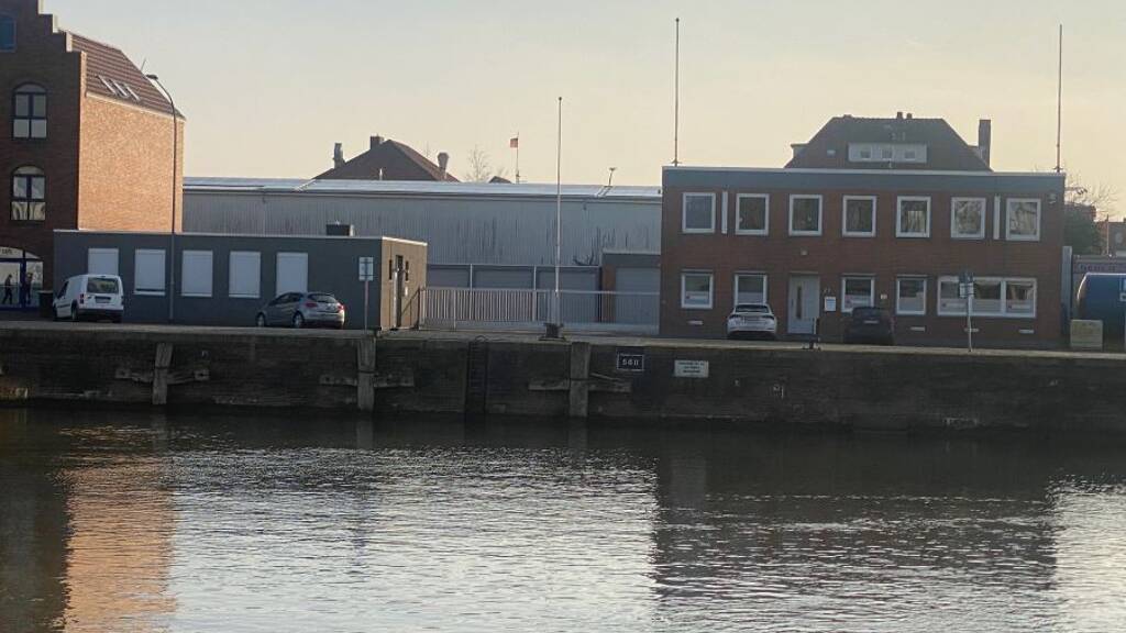 Büro zum Kauf 530.000 € 306 m² Bürofläche Fischkai 25-27 Fischereihafen Bremerhaven 27572