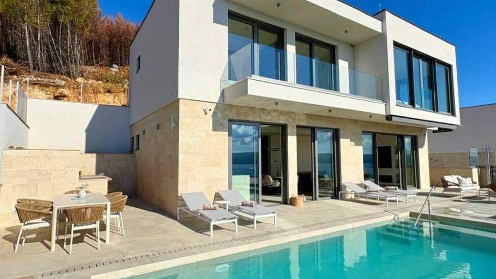 Haus zum Kauf 1.800.000 € 3 Zimmer 355 m² Omis