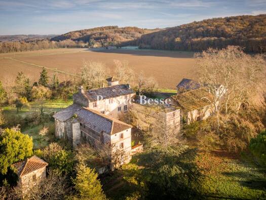 Schloss zum Kauf 895.000 € 15 Zimmer 680 m² 40.830 m² Grundstück Gaudiès 09700